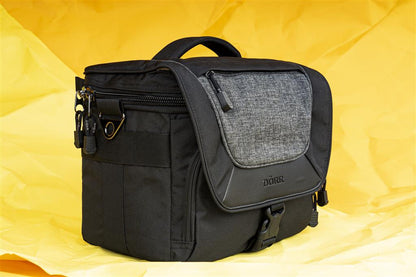 Dorr Classic Medium Black Camera Shoulder Photo Bag
